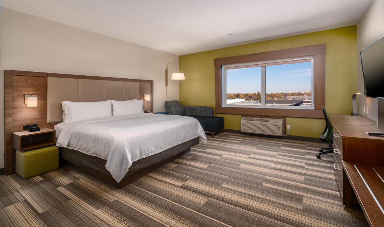 Holiday Inn Express & Suites - Brandon By Ihg Luaran gambar
