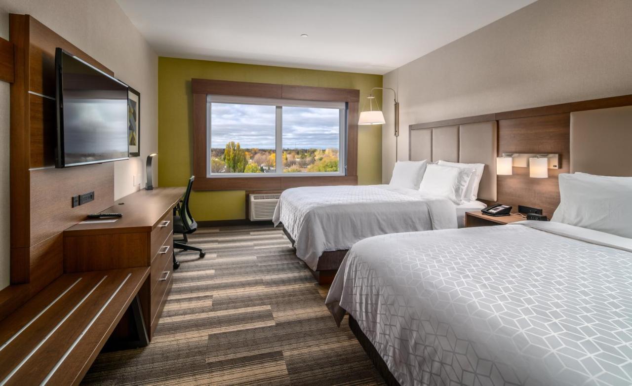 Holiday Inn Express & Suites - Brandon By Ihg Luaran gambar